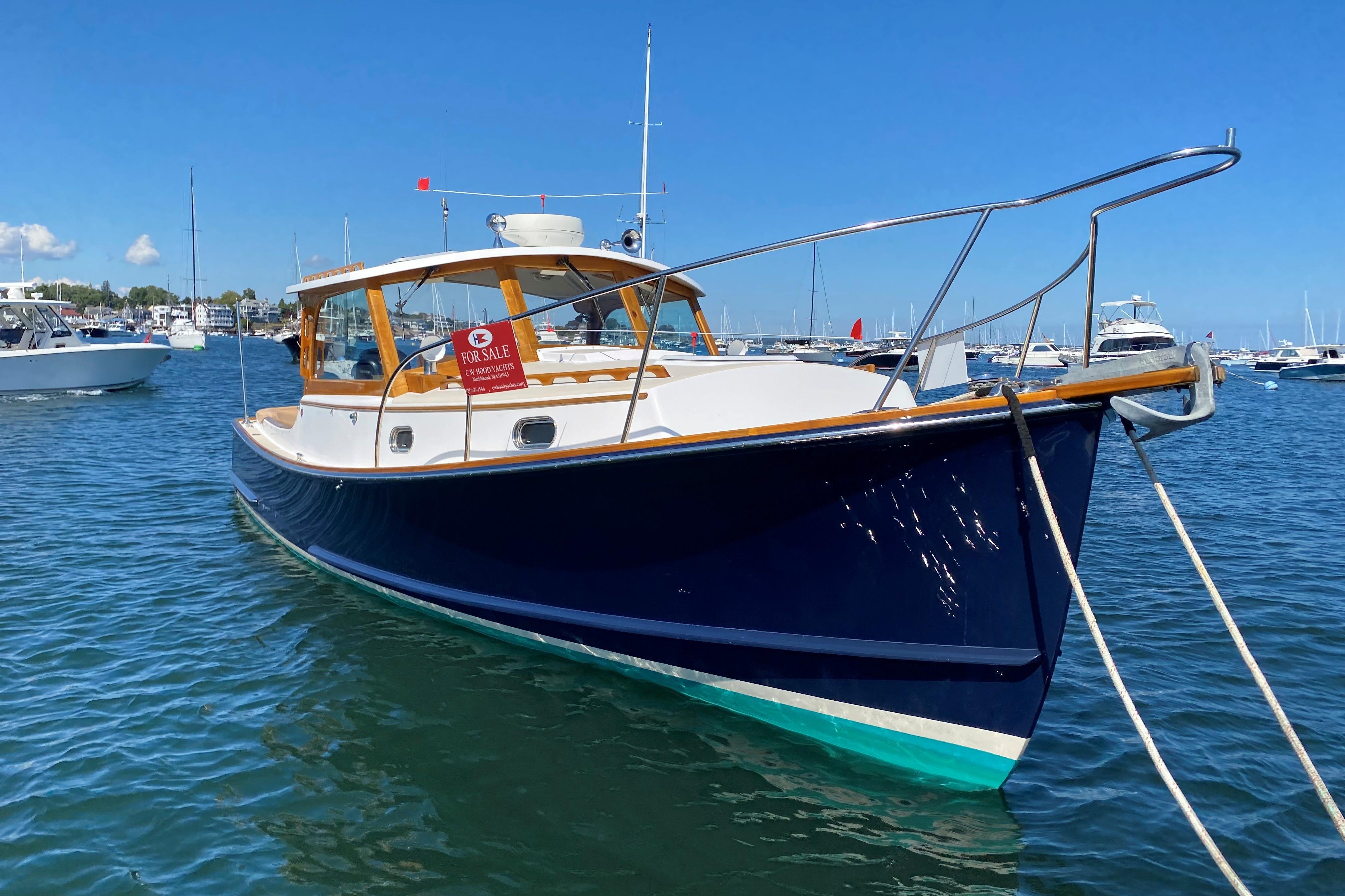 2001 C.W. Hood Wasque 30