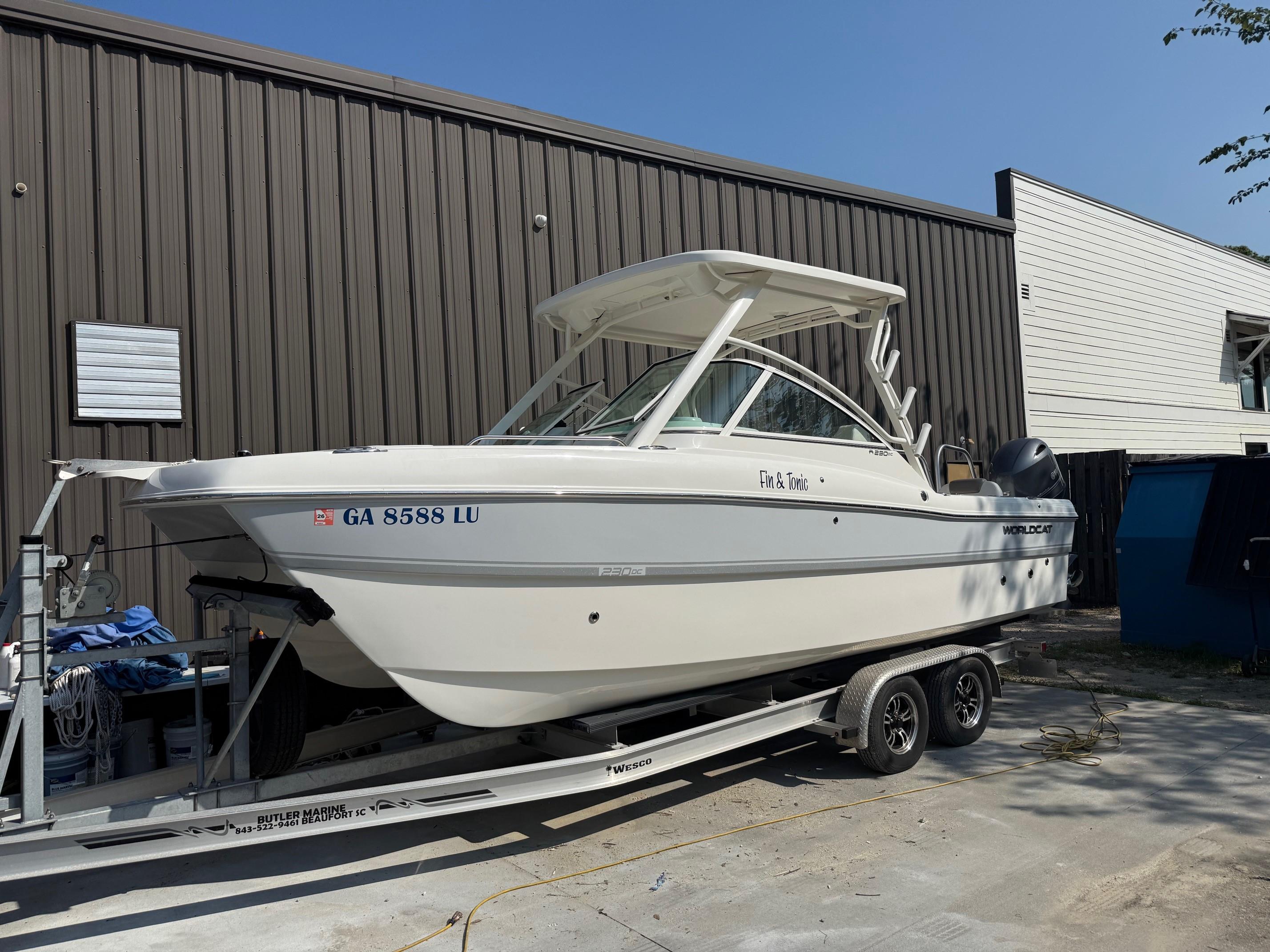 2023 World Cat 230DC