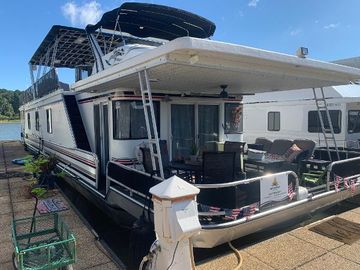 1998 Sumerset House Boat