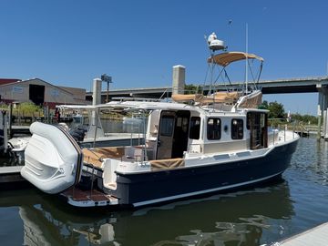 2024 Ranger Tugs R-31 CB