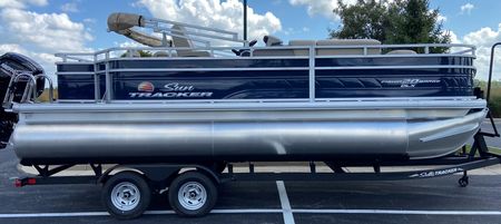 2024 Sun Tracker Fishin' Barge 20 DLX, Rossford United States