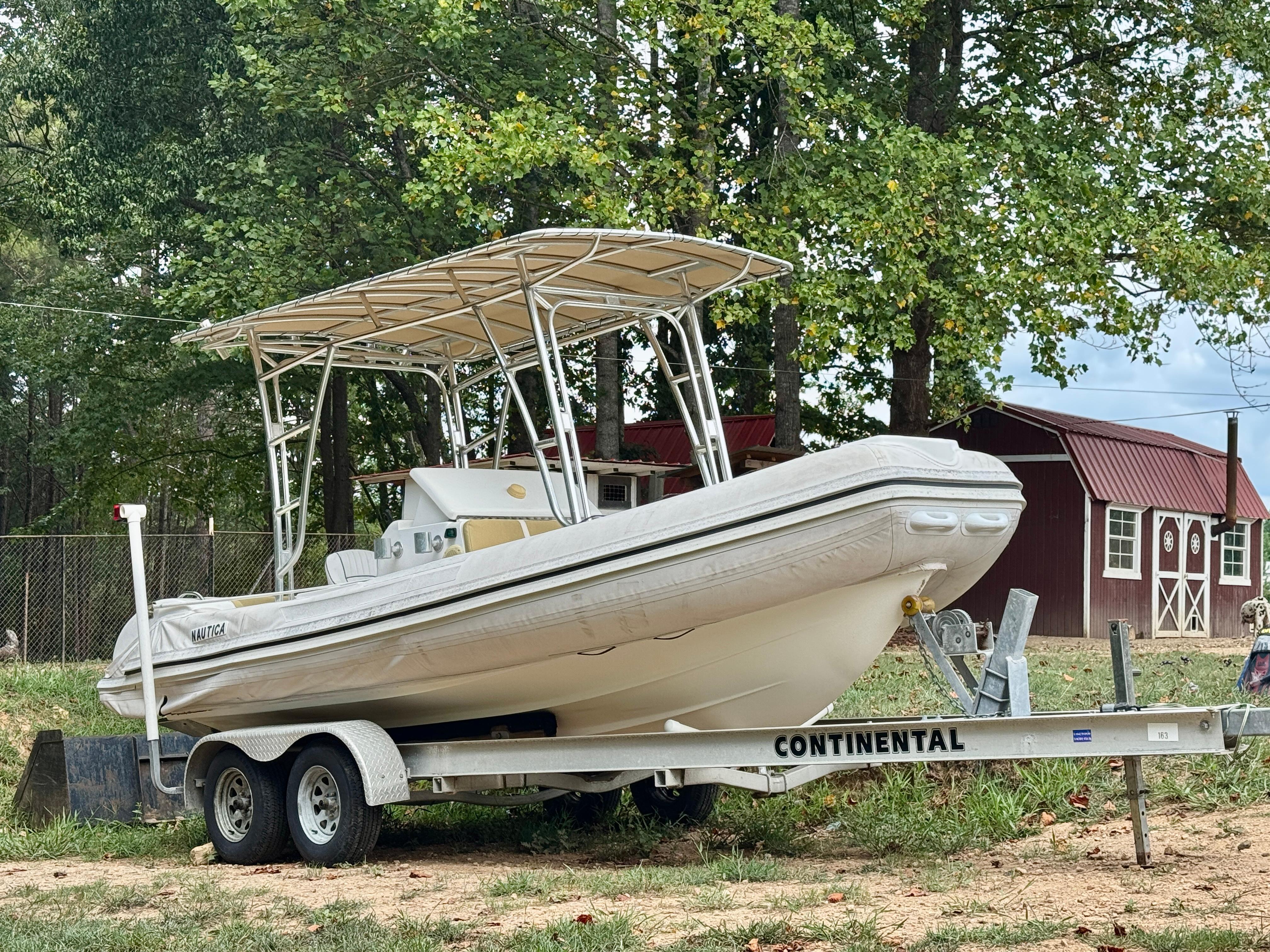 2010 Nautica 19’ Wide Body RIB