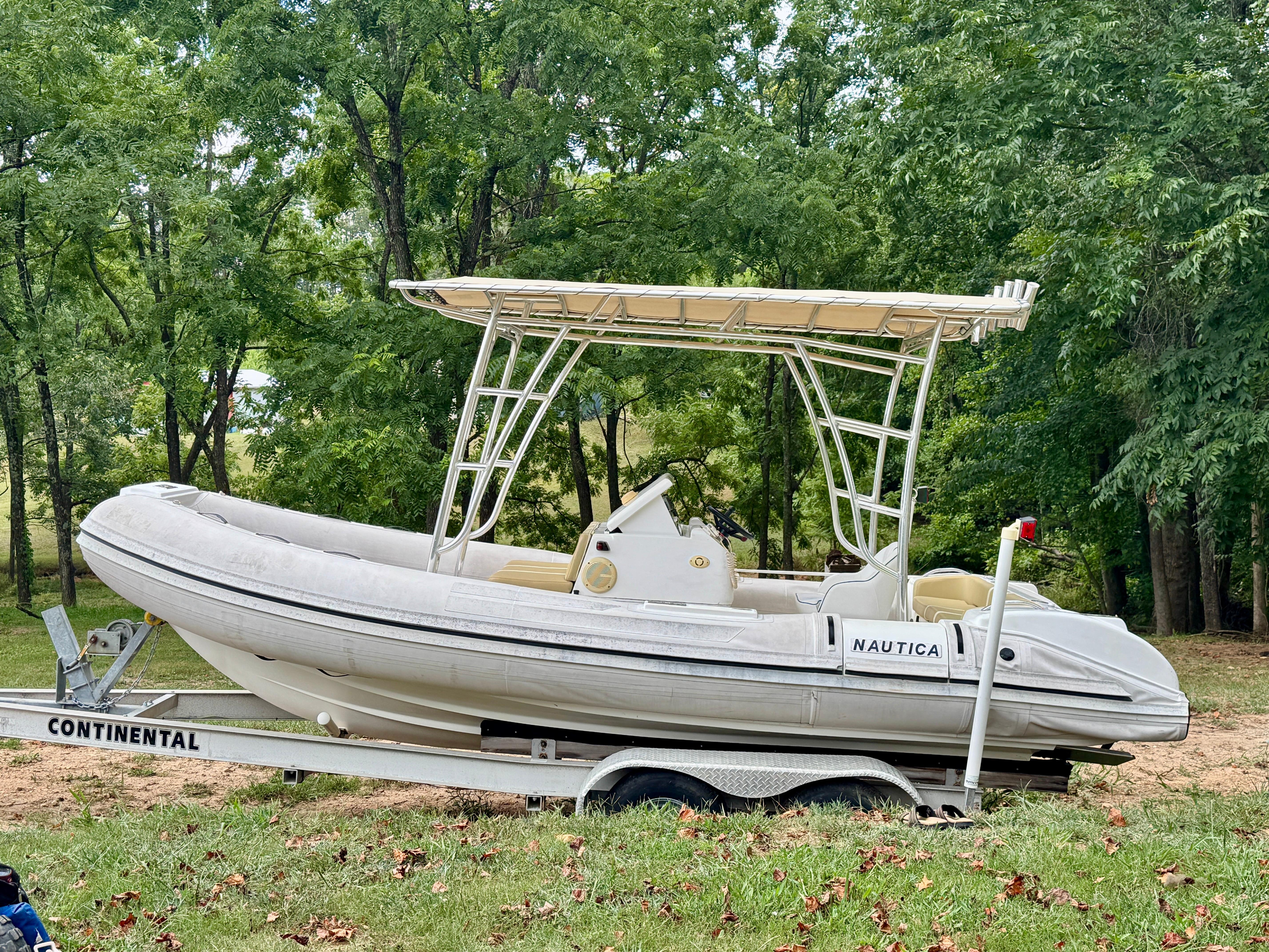 2010 Nautica 19’ Wide Body RIB