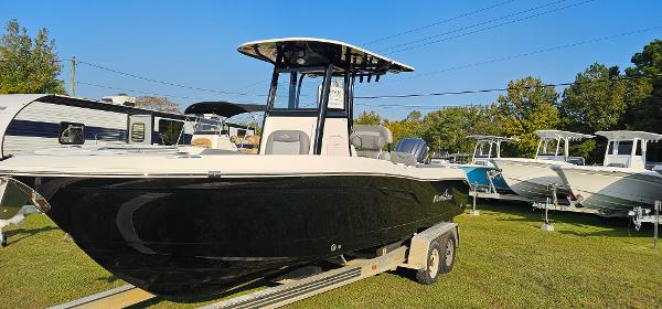 2024 NauticStar 242L Offshore