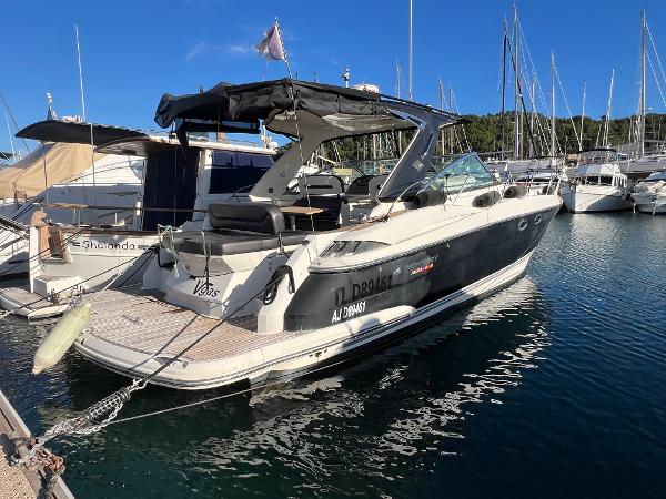 2009 Monterey 415 Sport Yacht