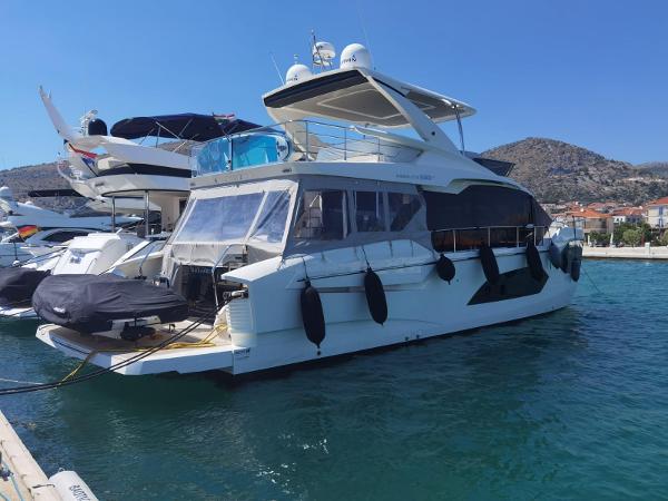 2022 Absolute 60 Fly