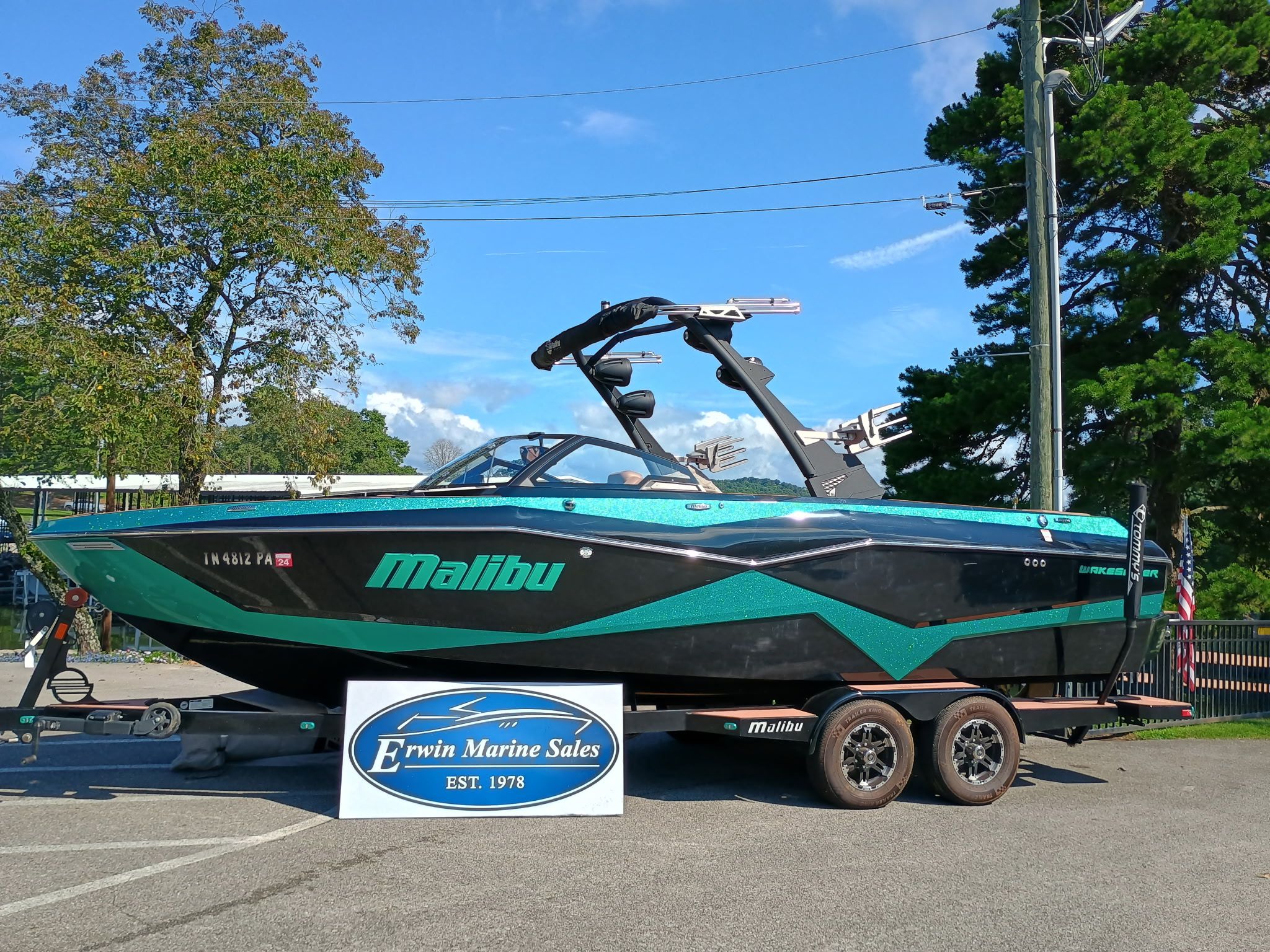 2022 Malibu Wakesetter 25 LSV