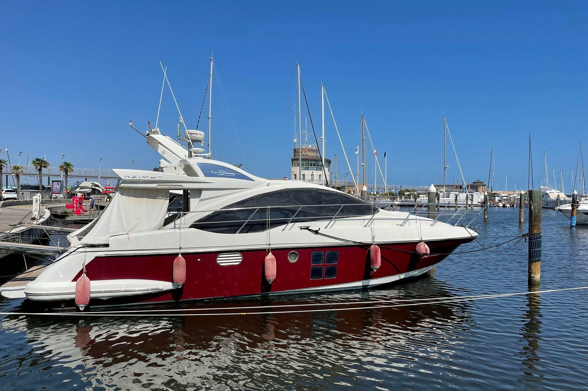 2007 Azimut 43S