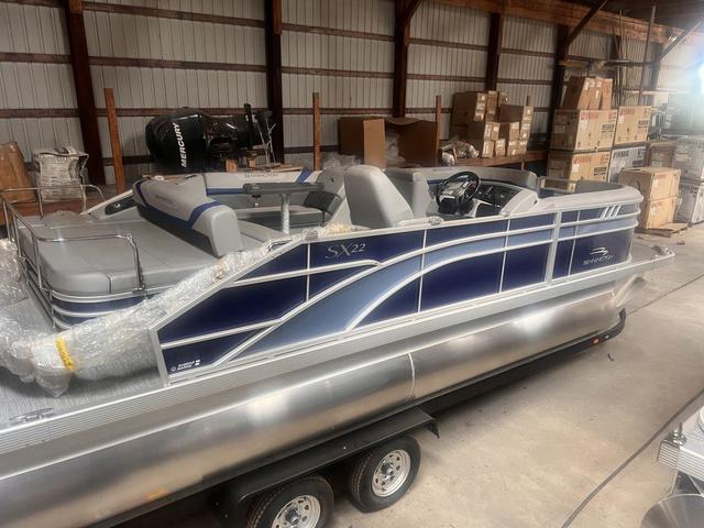 2024 Bennington 22 SXSB