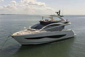2022 Pearl 62