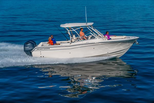 Grady-White Freedom 275 2026 Grady-White Freedom 275 boat cruising on calm blue water.