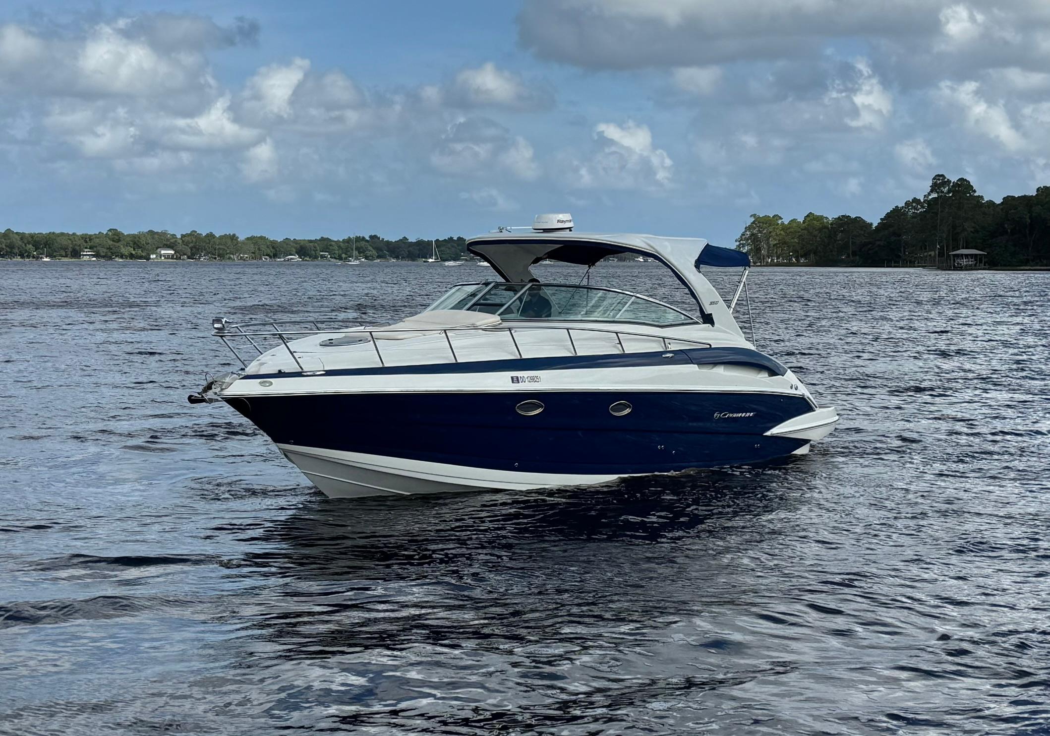 2019 Crownline 350 SY
