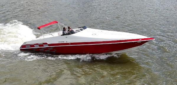 1995 Fountain 38 Sport Cruiser