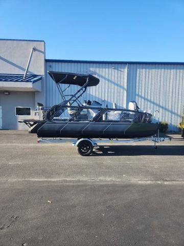 2025 Sea-Doo Switch™ Fish 21 - 230 Hp Galvanized