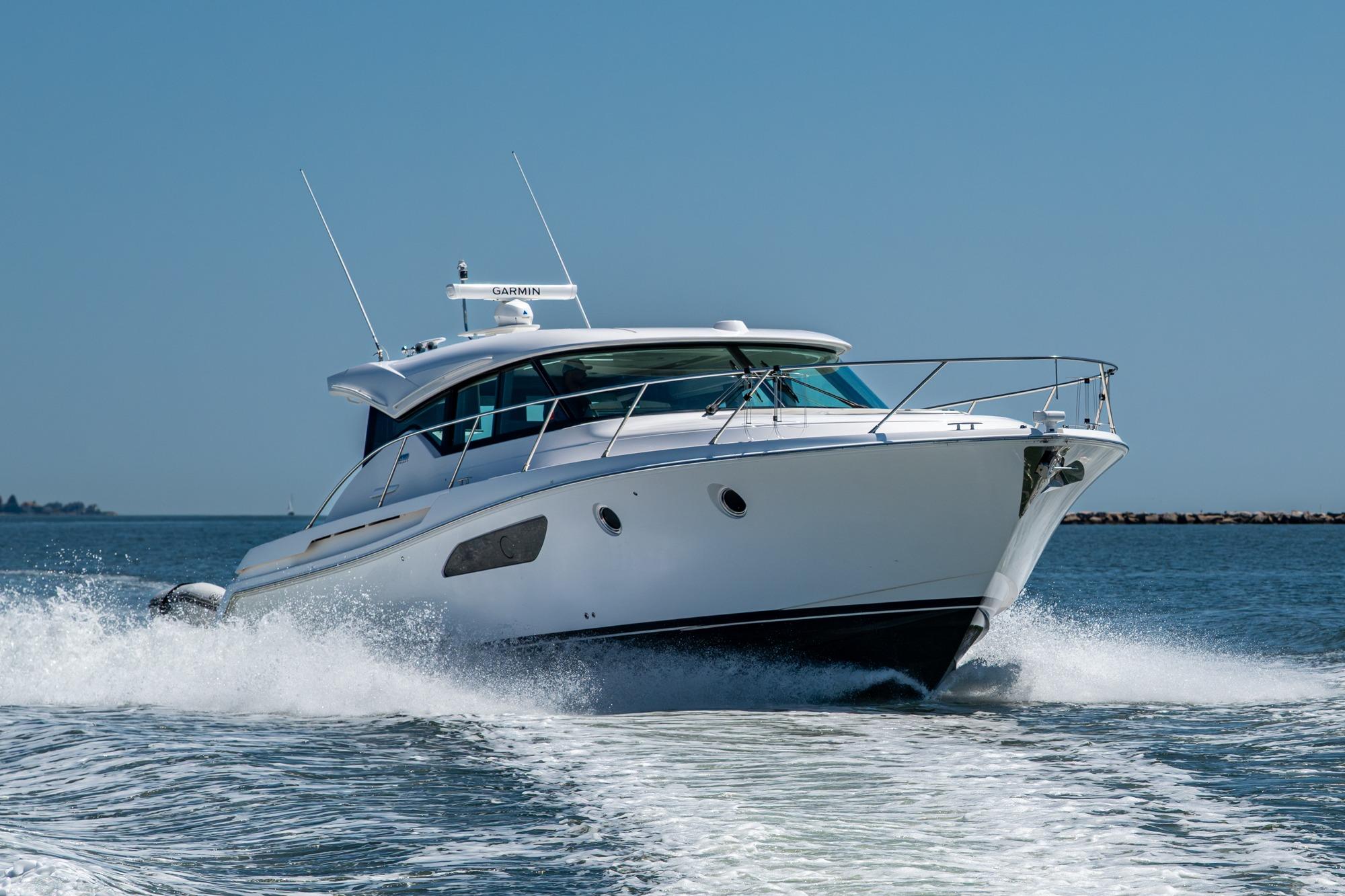 2020 Tiara Yachts C44 Coupe
