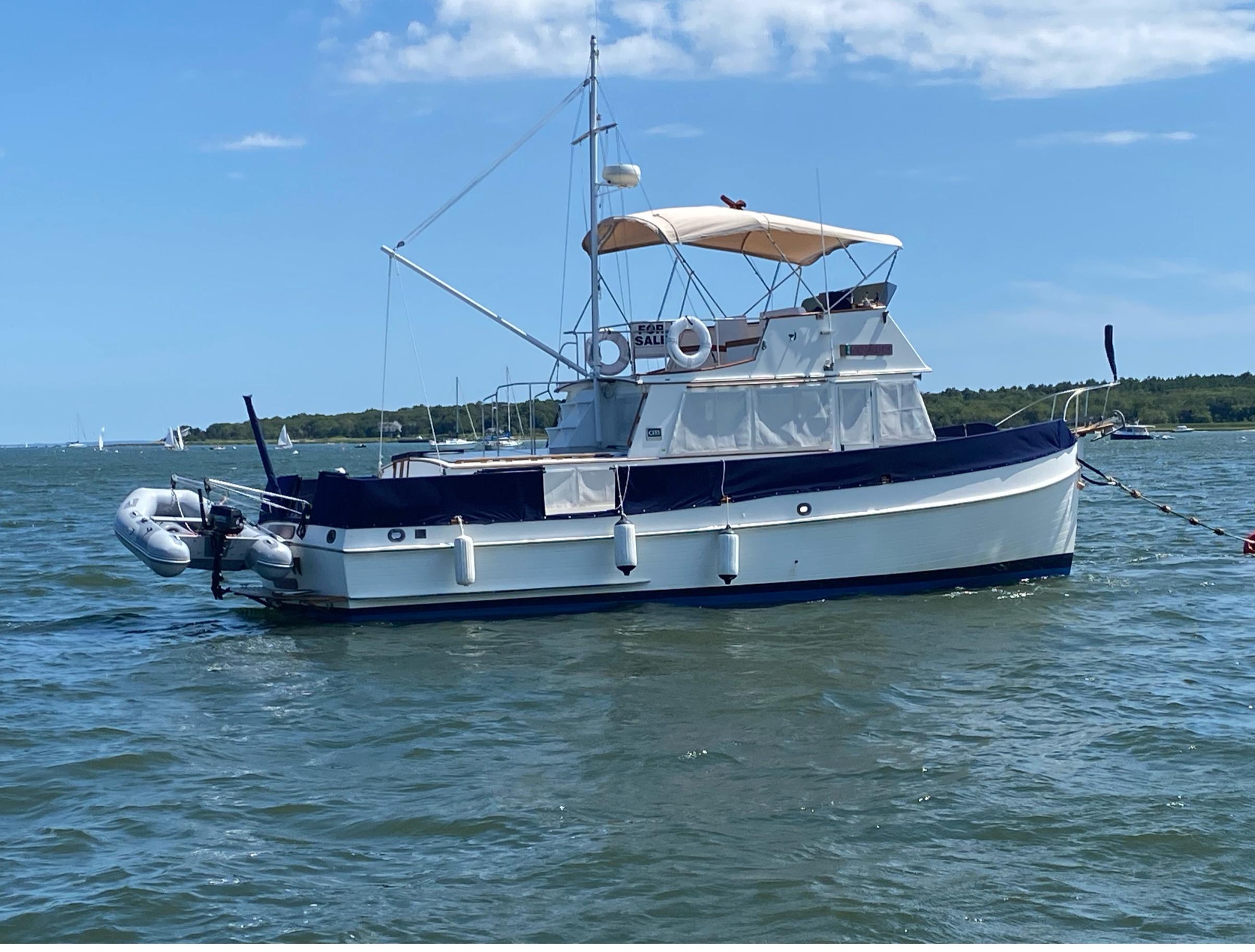 1982 Grand Banks 36 Classic