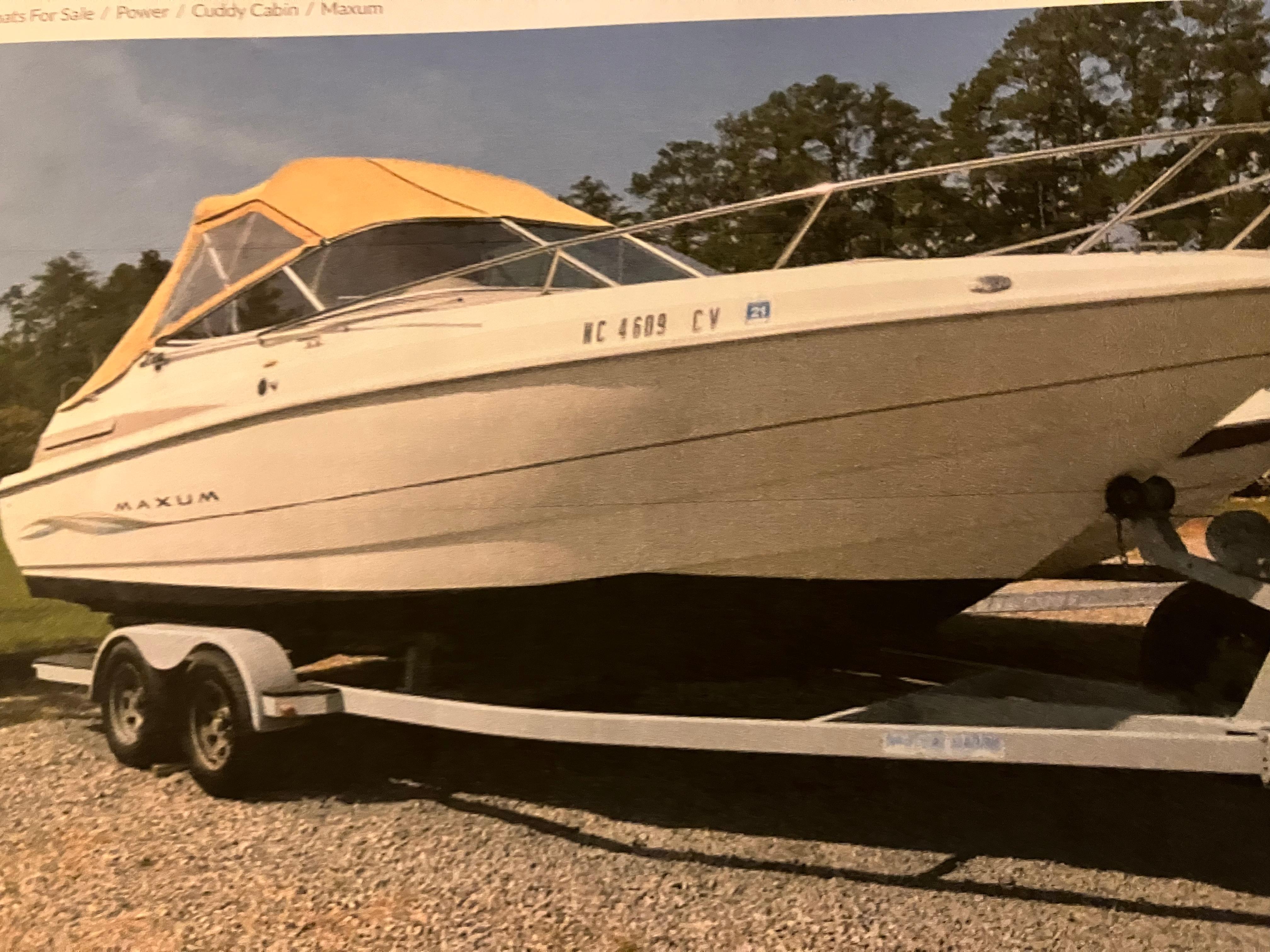 1999 Maxum 2300SC