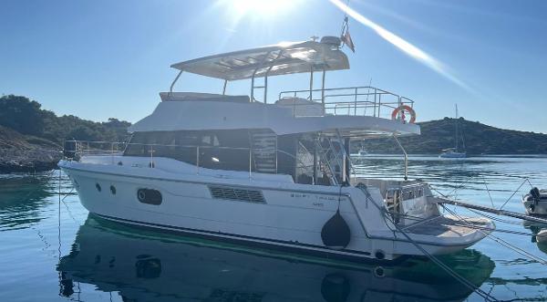 2022 Beneteau Swift Trawler 48 Fly