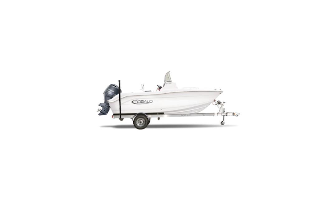 2026 Robalo R180 Center Console