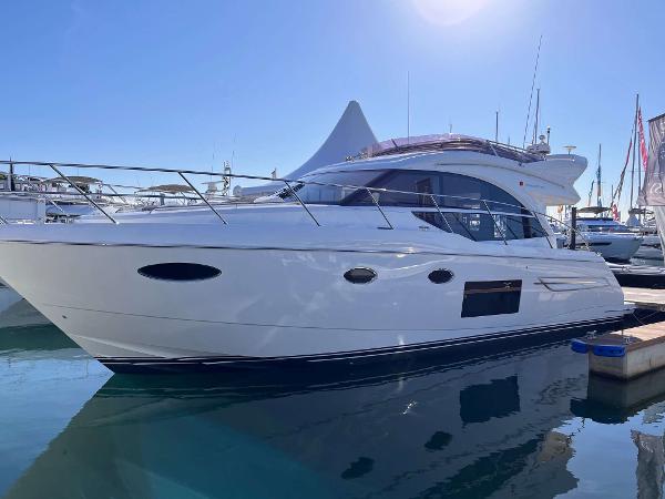 Princess 49 with Seakeeper Gyro.