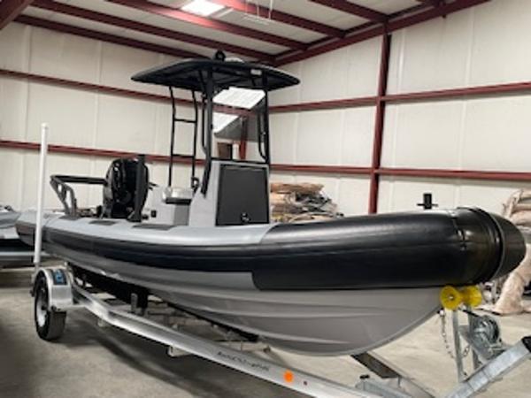 2025 Fluid Watercraft Patrol 21