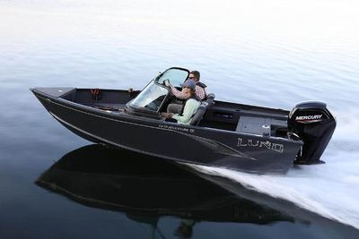 Lund 1675 Adventure Sport Boat