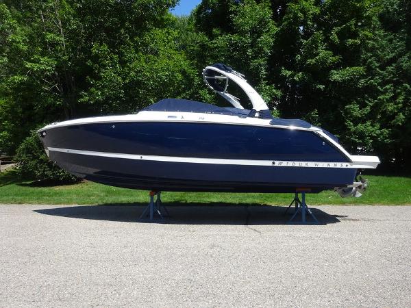 2024 Four Winns H6
