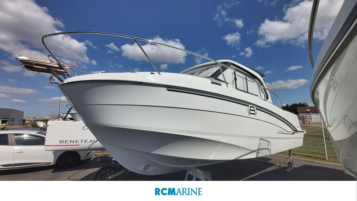 2024 Beneteau Antares 8 OB V2 Fish
