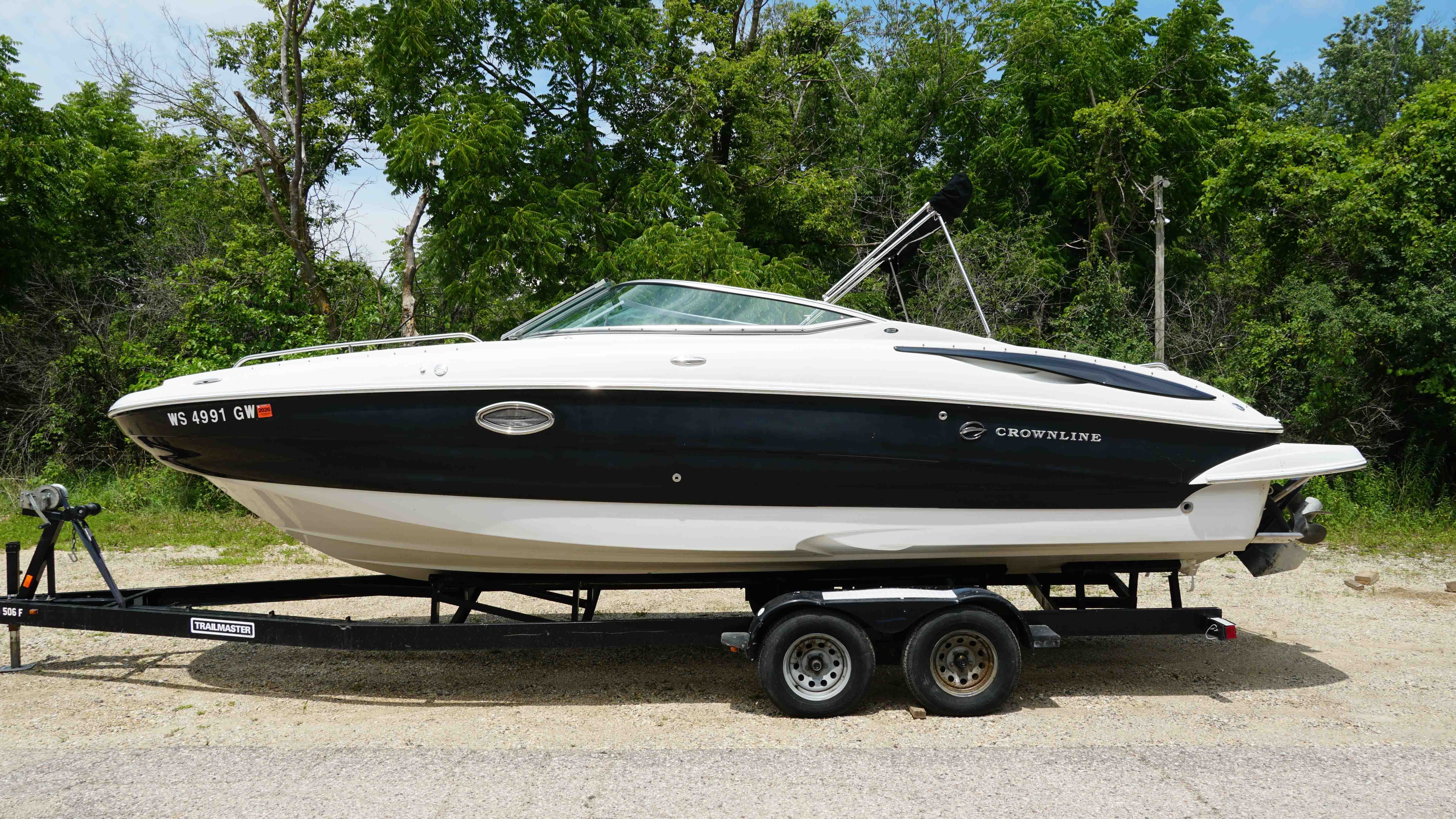 Crownline 260EX