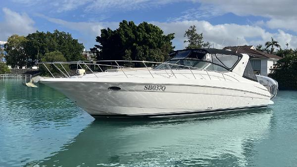 2004 Riviera M370 Sports Cruiser
