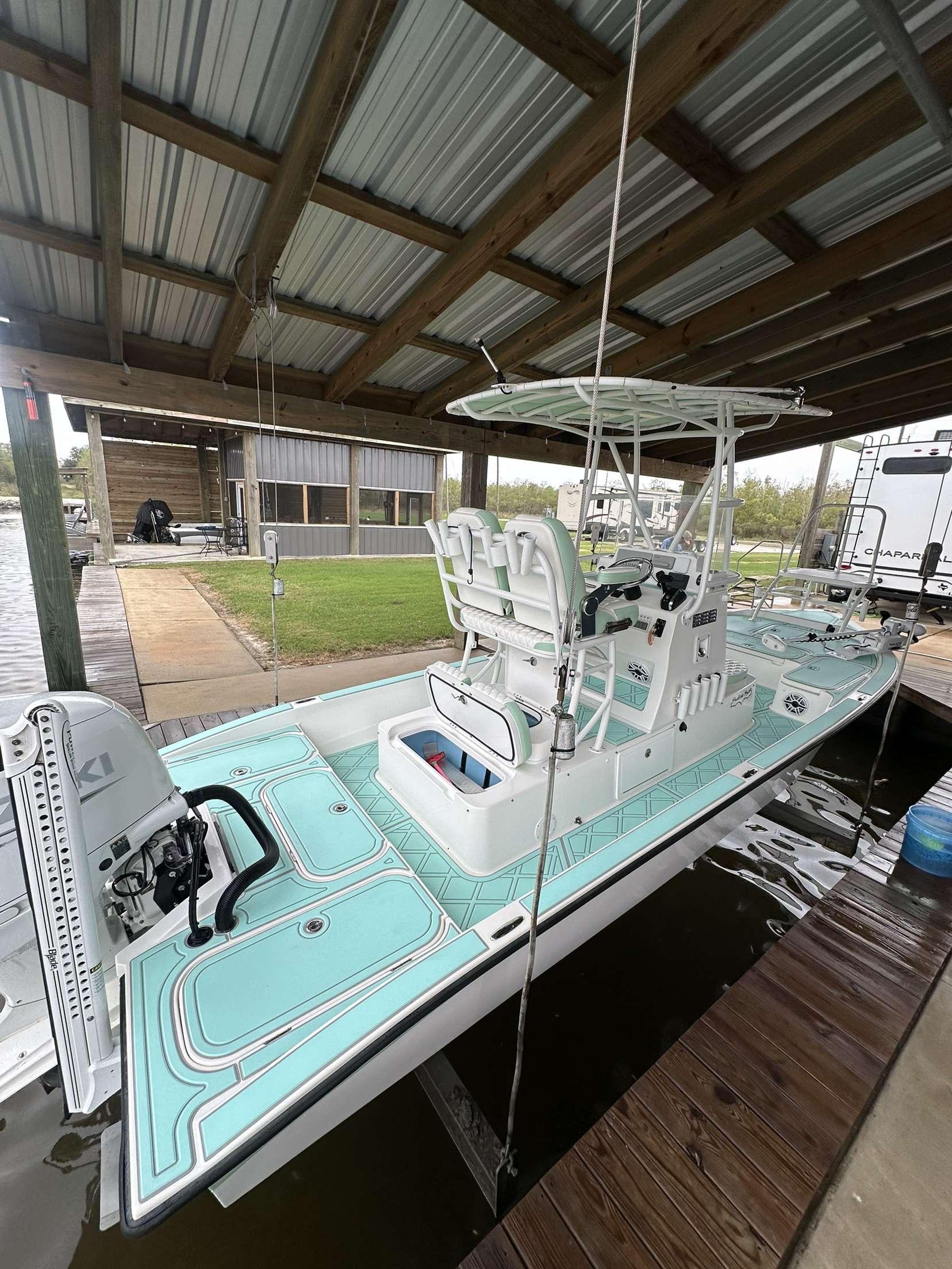 2023 Shallow Sport 24 Modified V