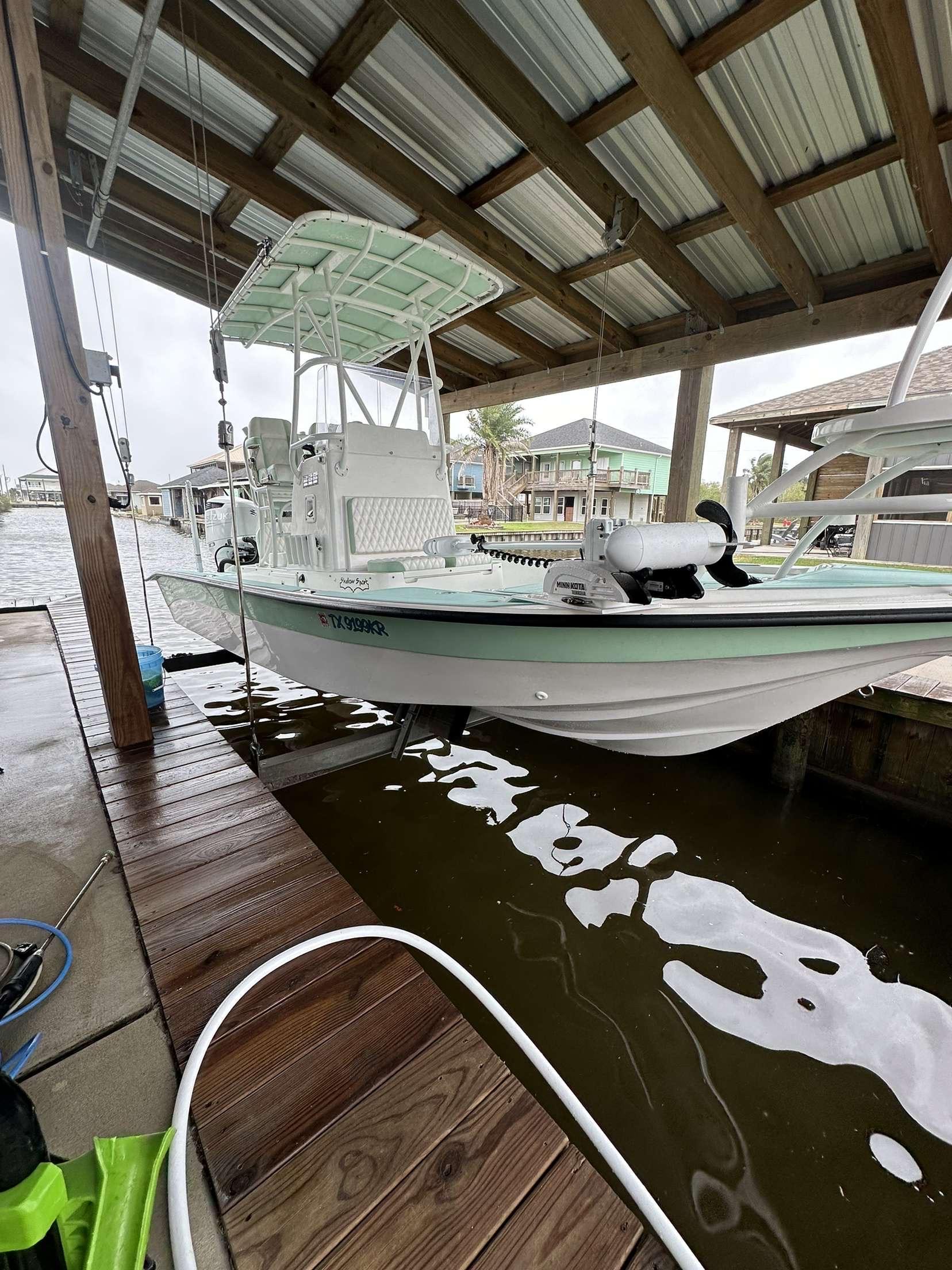 2023 Shallow Sport 24 Modified V