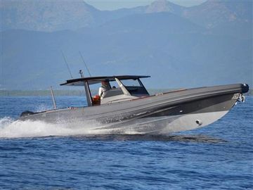 2024 Novamarine Black Shiver 120 FB
