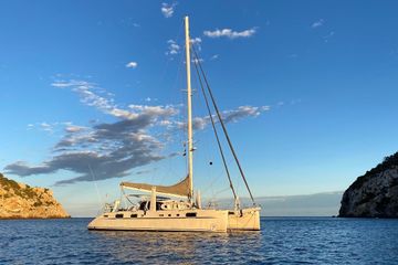 2001 Catana 582