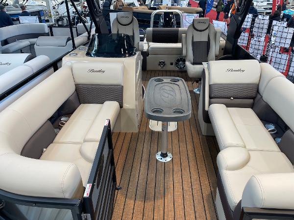 Bentley Pontoons Elite 223 Swingback Tower 2025 Bentley Pontoons Elite 223 Swingback Tower interior with luxurious seating and wood flooring.