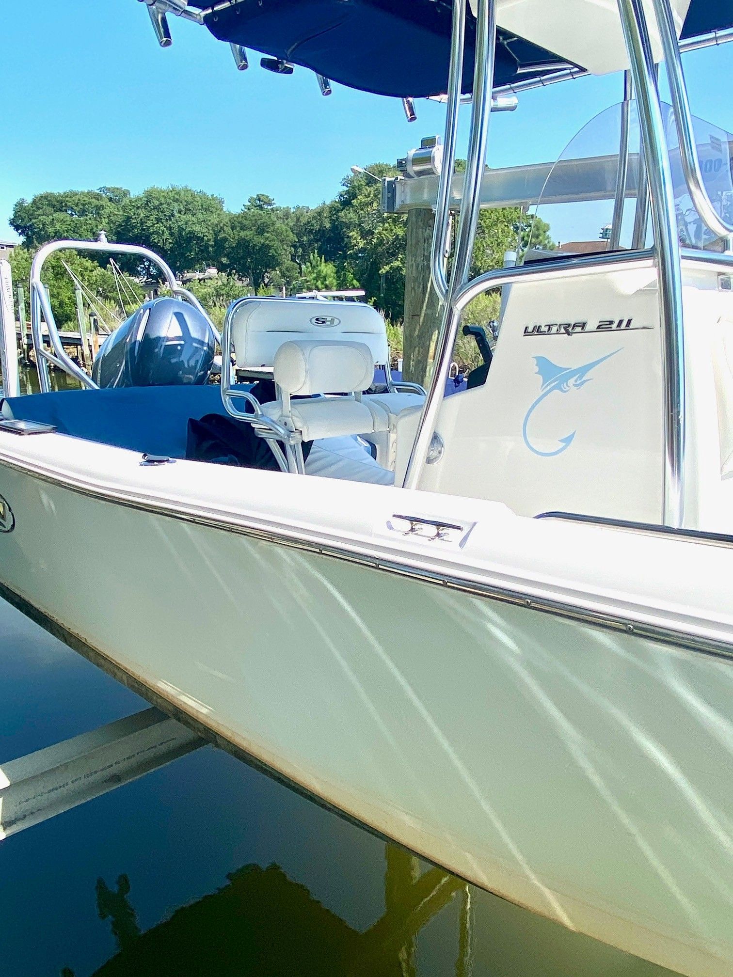2016 Sea Hunt Ultra 211