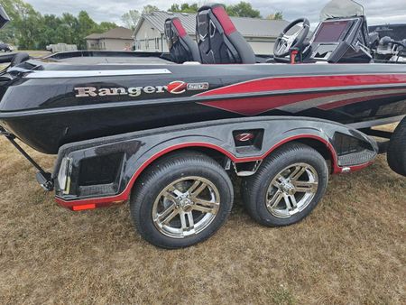 Ranger Z521R Ranger Cup Equipped - 2024 Z Comanche Series Bass Boat