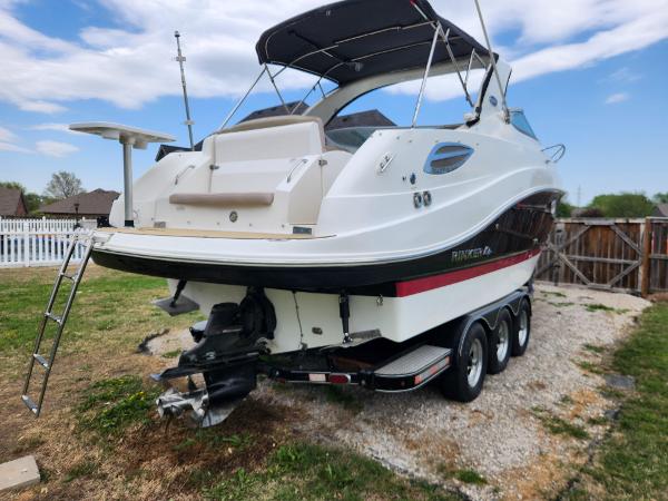 2013 Rinker 290 Express Cruiser