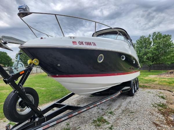 2013 Rinker 290 Express Cruiser