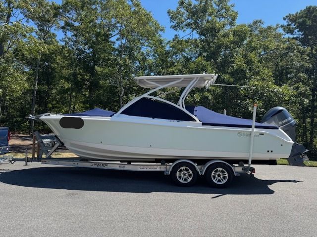 2014 Edgewater 245 Cc