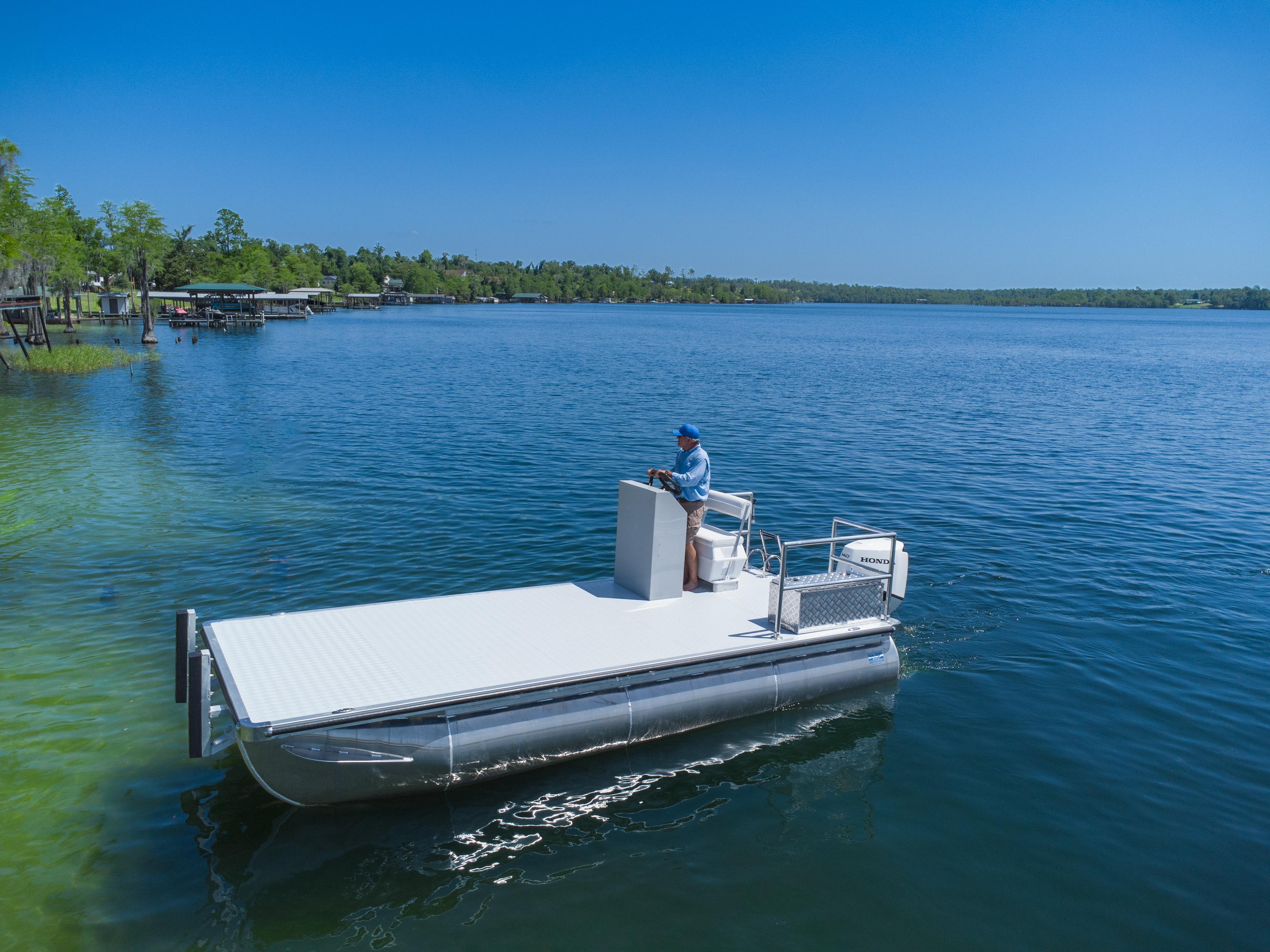 2025 Pontoon 20ft