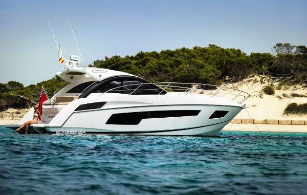 2014 Sunseeker Portofino 40