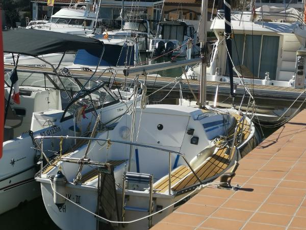 1981 Kelt 707