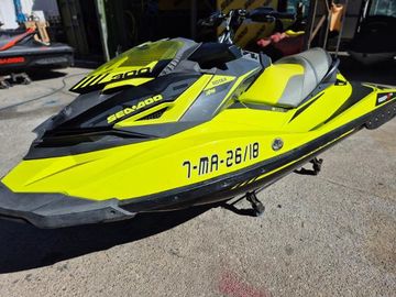 2018 Bombardier RXP