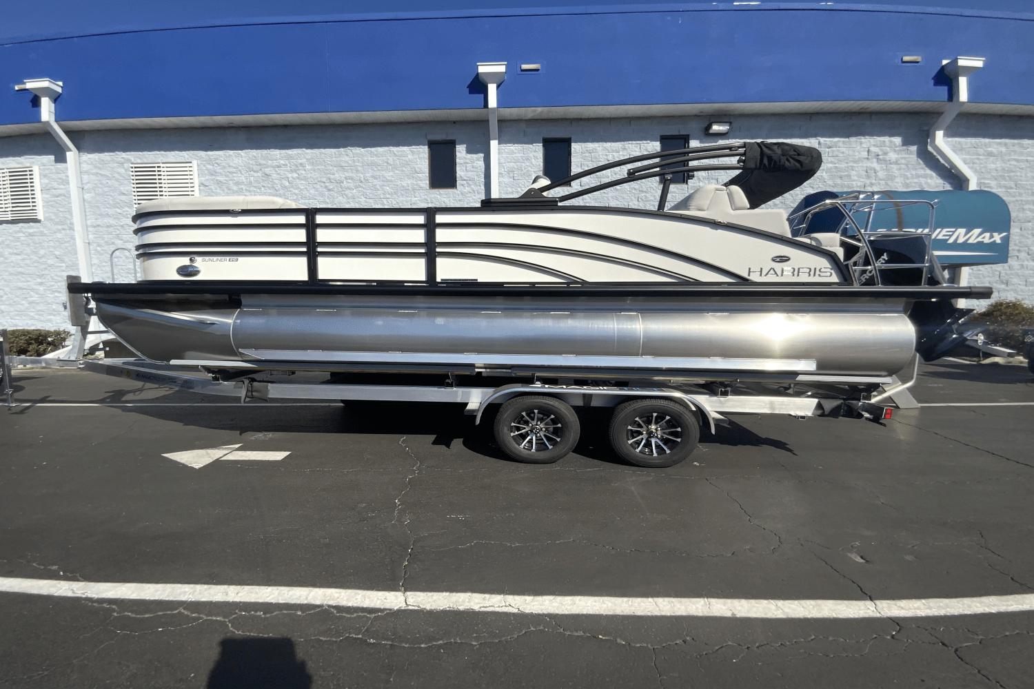 2025 Harris 210 SUNLINER