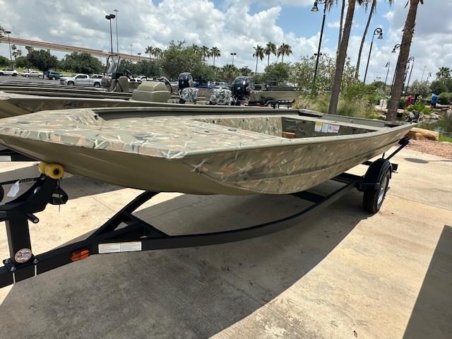 2025 Tracker Grizzly 1754 Jon