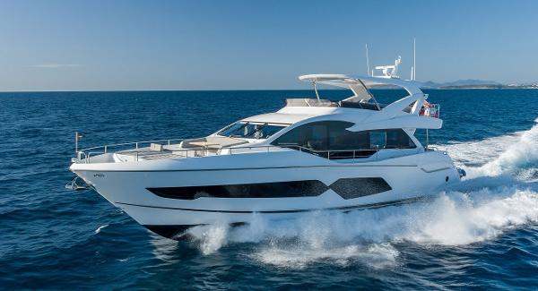 2019 Sunseeker 76 Yacht
