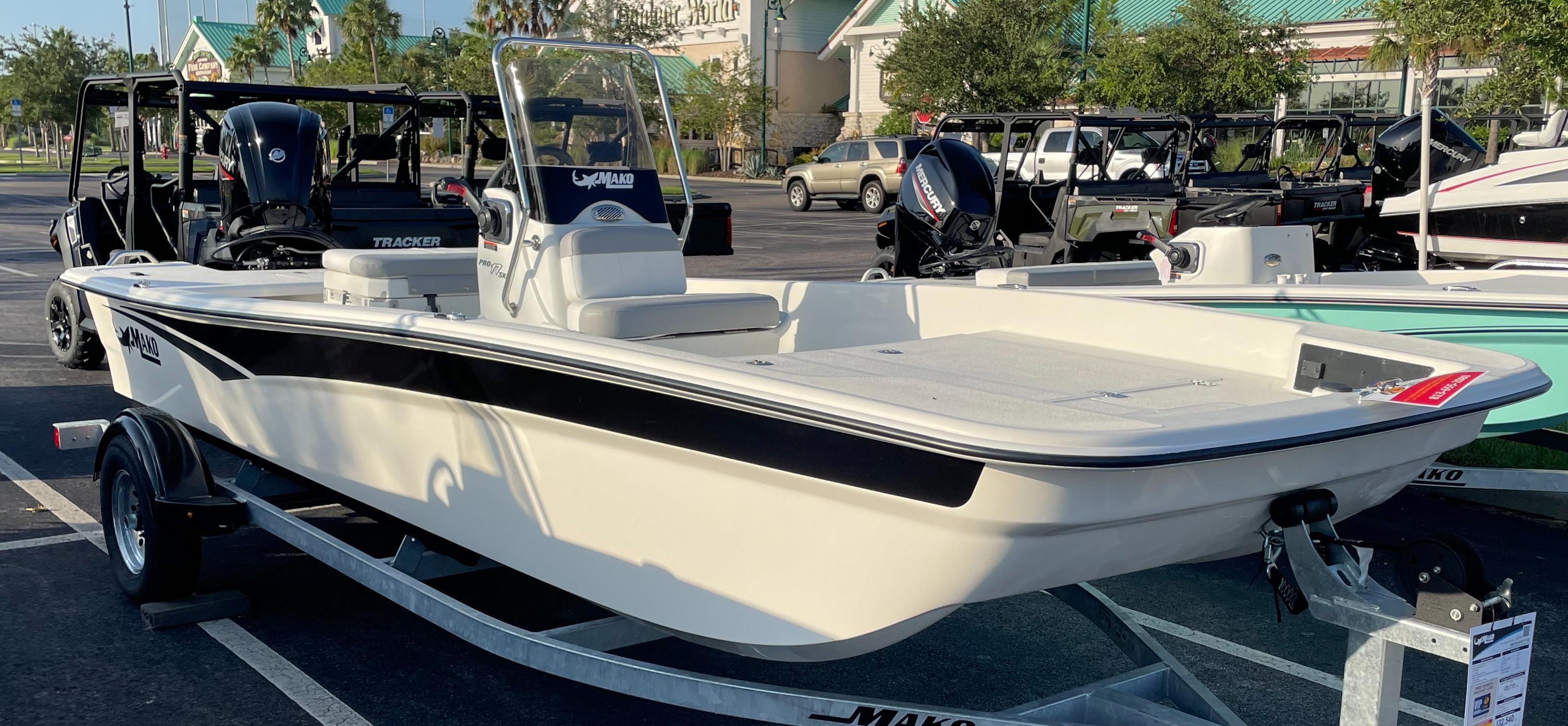 New 2024 Mako Pro Skiff 17 CC in Gainesville, FL