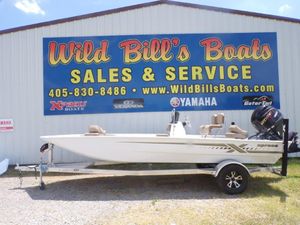 Xpress XP20CC 2026 Xpress XP20CC boat at Wild Bill's Boats sales and service location.