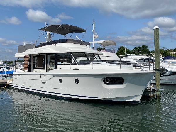 2026 Beneteau 41 Swift Trawler FLY